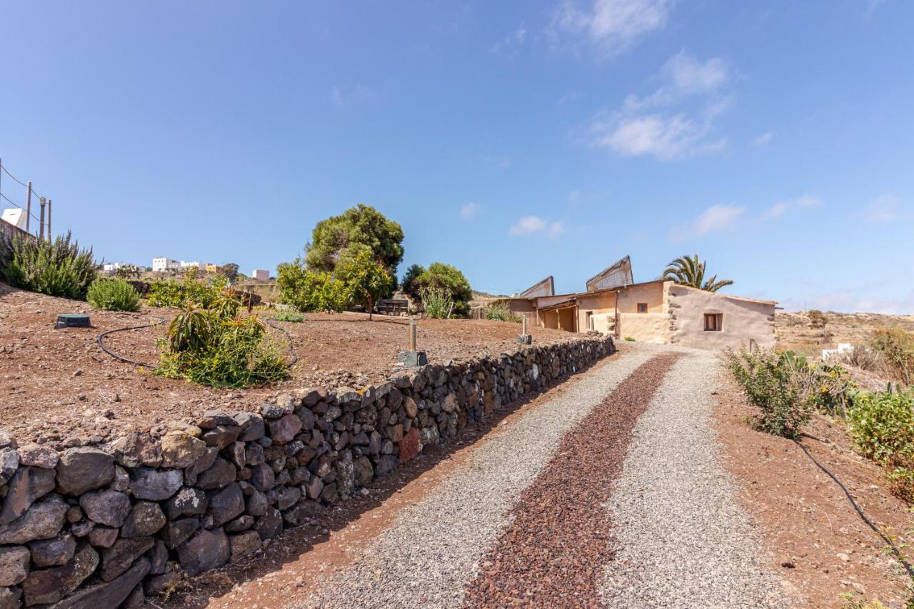 Flatguest Charming House + Pool + Terrace + Views Villa Santa Maria de Guia de Gran Canaria Екстериор снимка